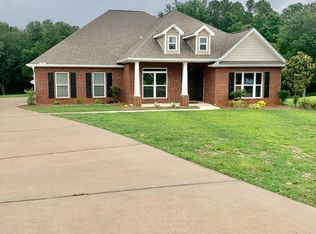 9040 Lakeview Dr, Foley, AL 36535