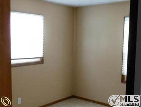 71070585 Bed Room.JPG