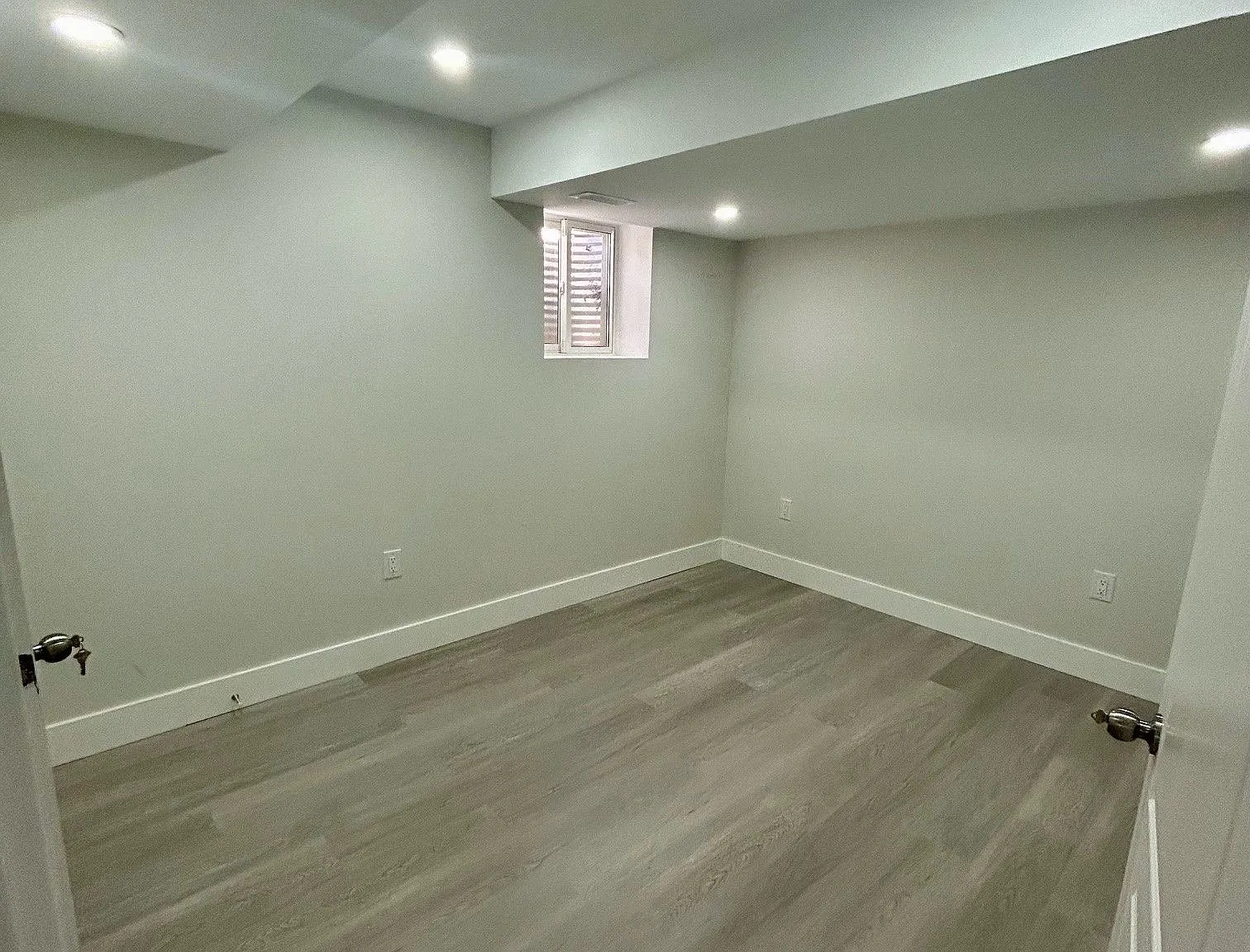 2 bed, $1,600 — Photo 2