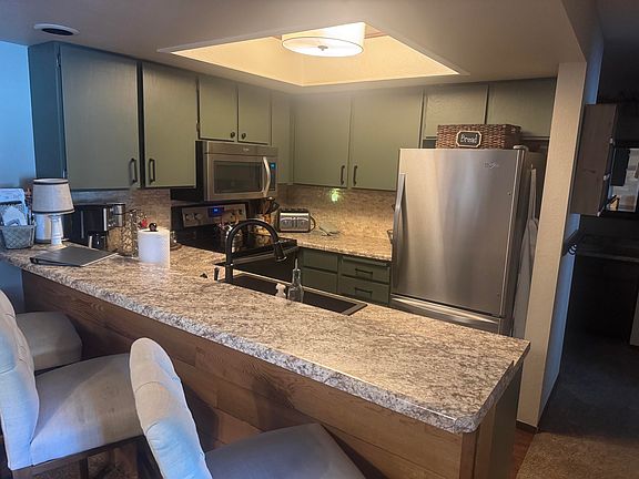 4th image of 407 S Vasels Rd #55