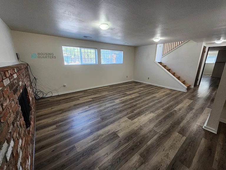 3318 S Bernard St — Photo 23