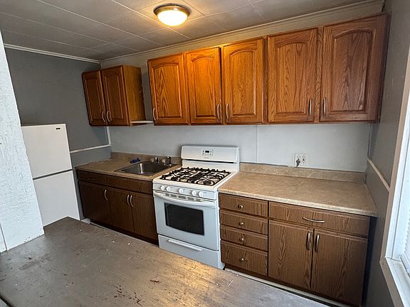 4th image of 1065 Nokomis Way APT 2