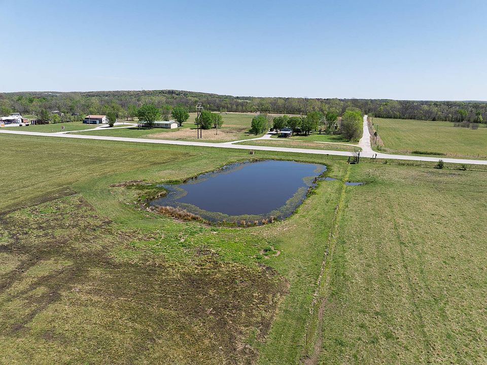 1st image of 32381 S Highway 82