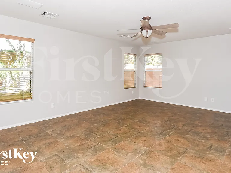 5048 Indigo Gorge Ave — Photo 5