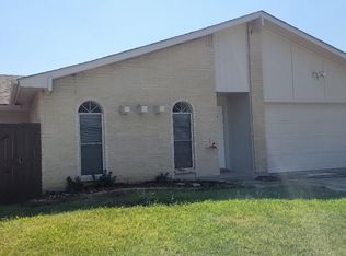 2204 Lockwood Dr, Carrollton, TX 75007