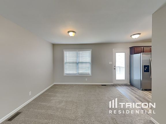 4th image of 327 Mills Dr