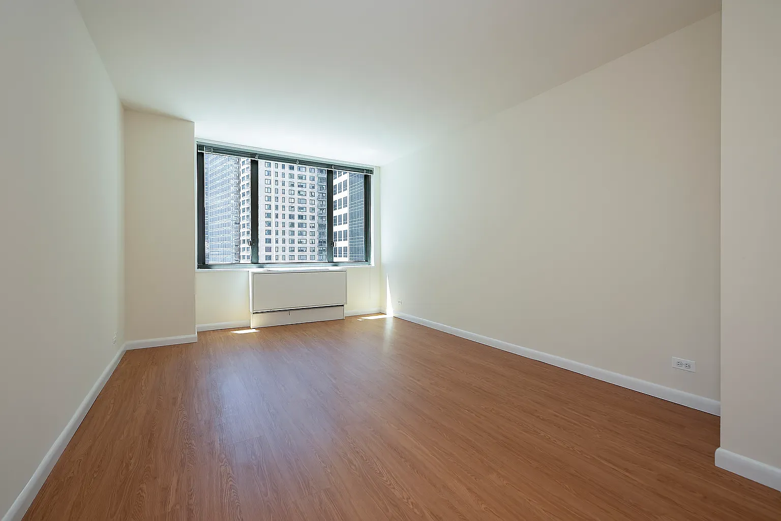 211 West 56th Street — Photo 4
