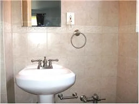 Sold by Douglas Elliman | media 16