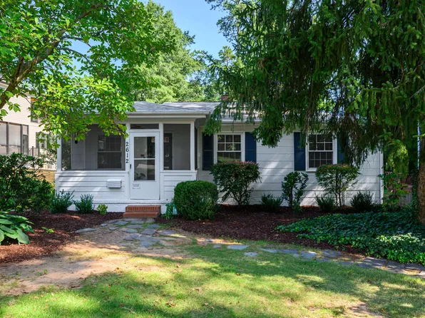 2612 Barmettler St, Raleigh, NC 27607