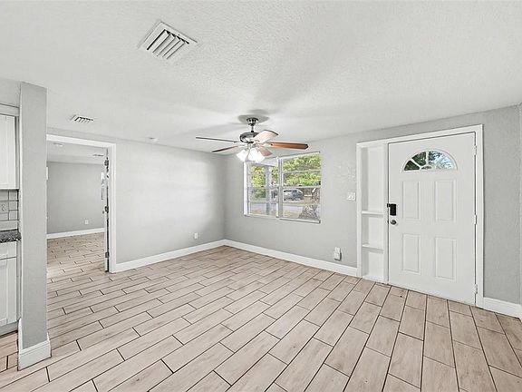 2nd image of 11014 Grant Dr