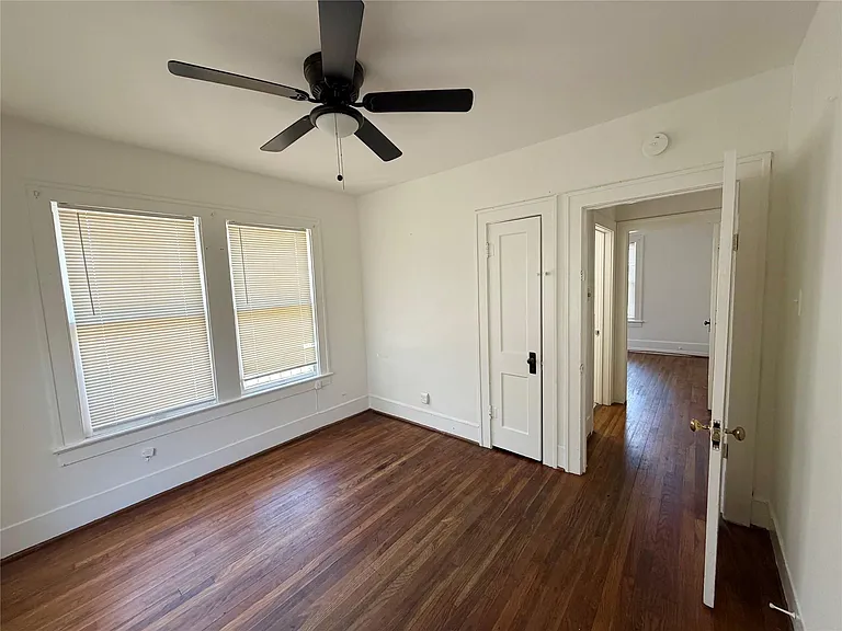 1125 Usener St — Photo 12