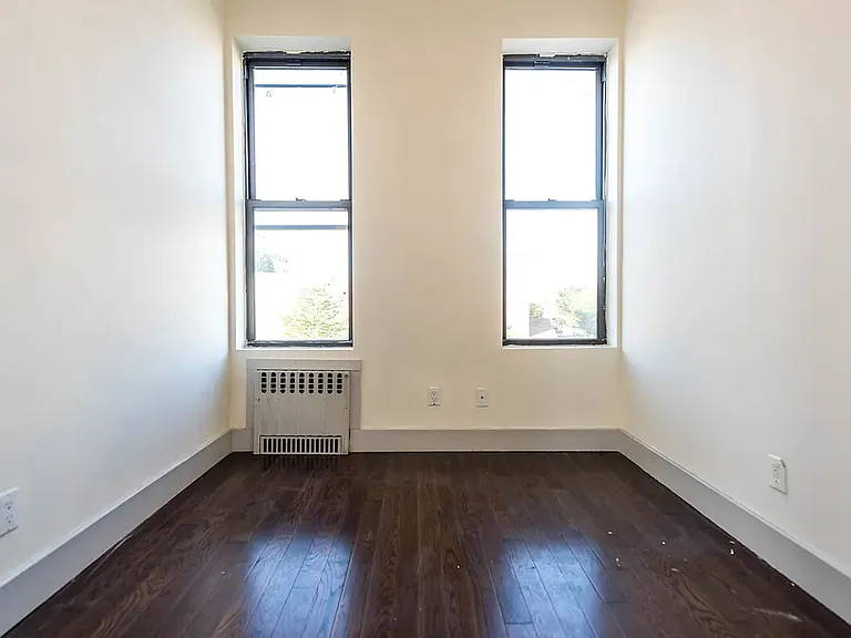 26 Wilson Ave #2L — Photo 6