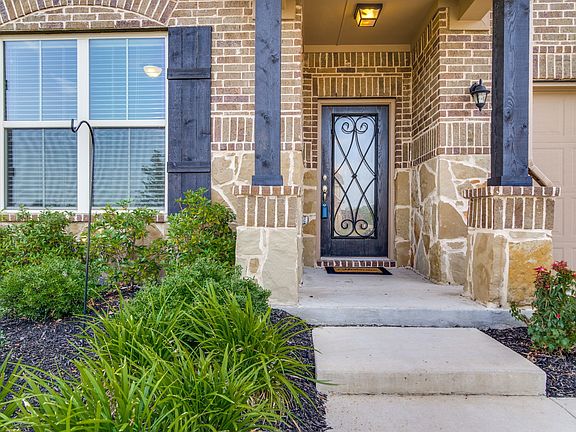 3453-canyon-lake-dr-little-elm-tx-High-Res-3.jpg