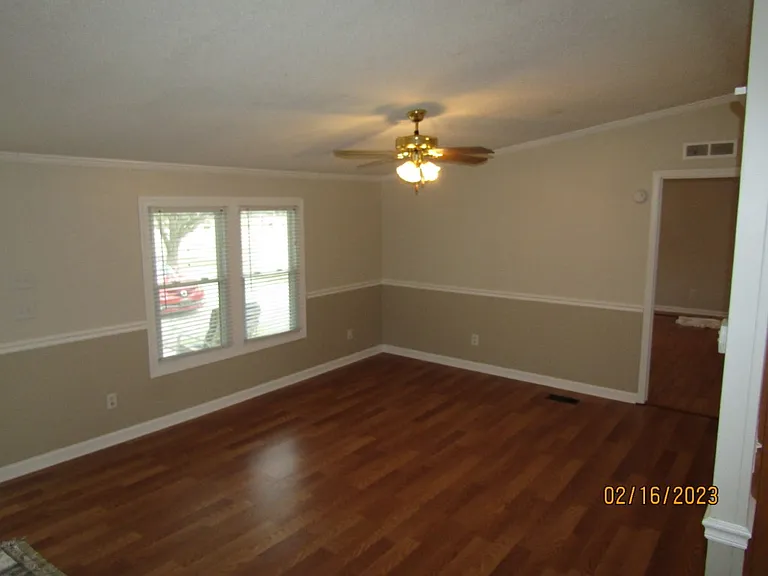 4883 Riverside Dr #A — Photo 15