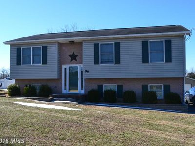 96 Knoll Dr, Martinsburg, WV, 25405