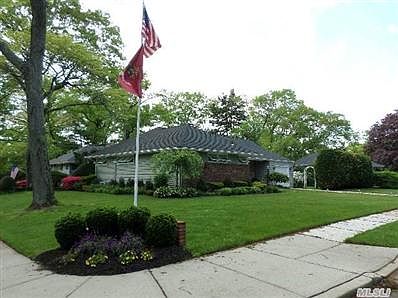 2nd image of 1090 Walden Pl
