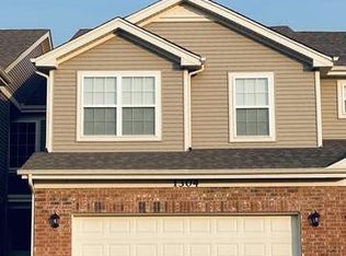 1304 Prairie View Pkwy, Cary, IL 60013