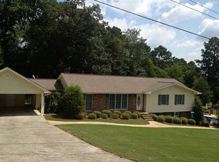 202 Woodland Cir, Calhoun, GA 30701