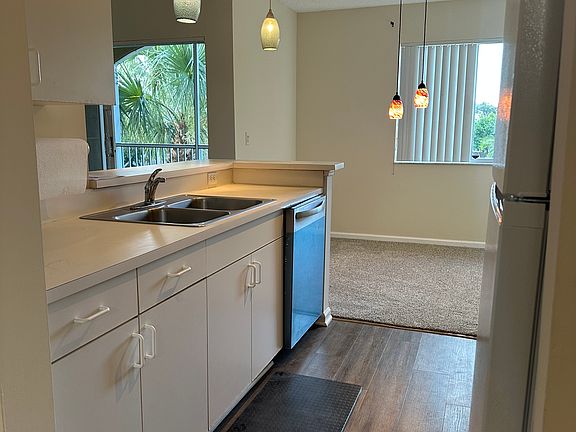 4th image of 266 Village Blvd APT 6310