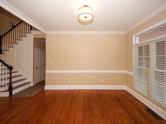 5th image of 1254 Chrismill Ln