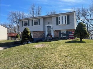 837 Martindale Rd, Englewood, OH 45322