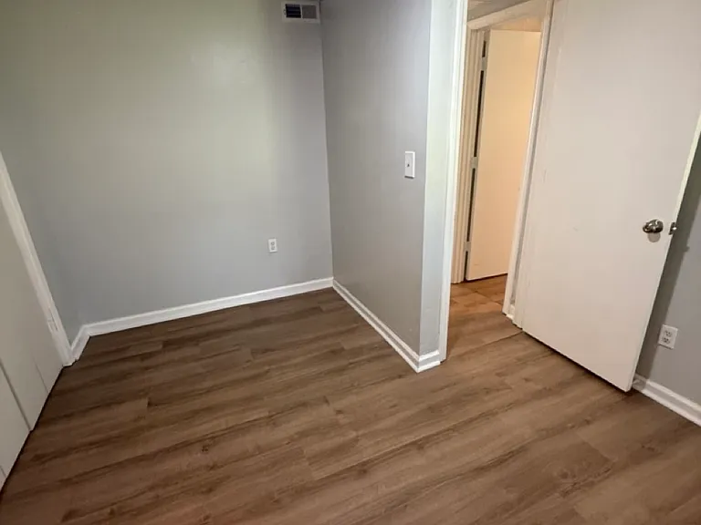 5889 N Carolina Hwy #66 — Photo 13