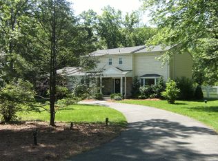 580 High Mountain Rd, Franklin Lakes, NJ 07417