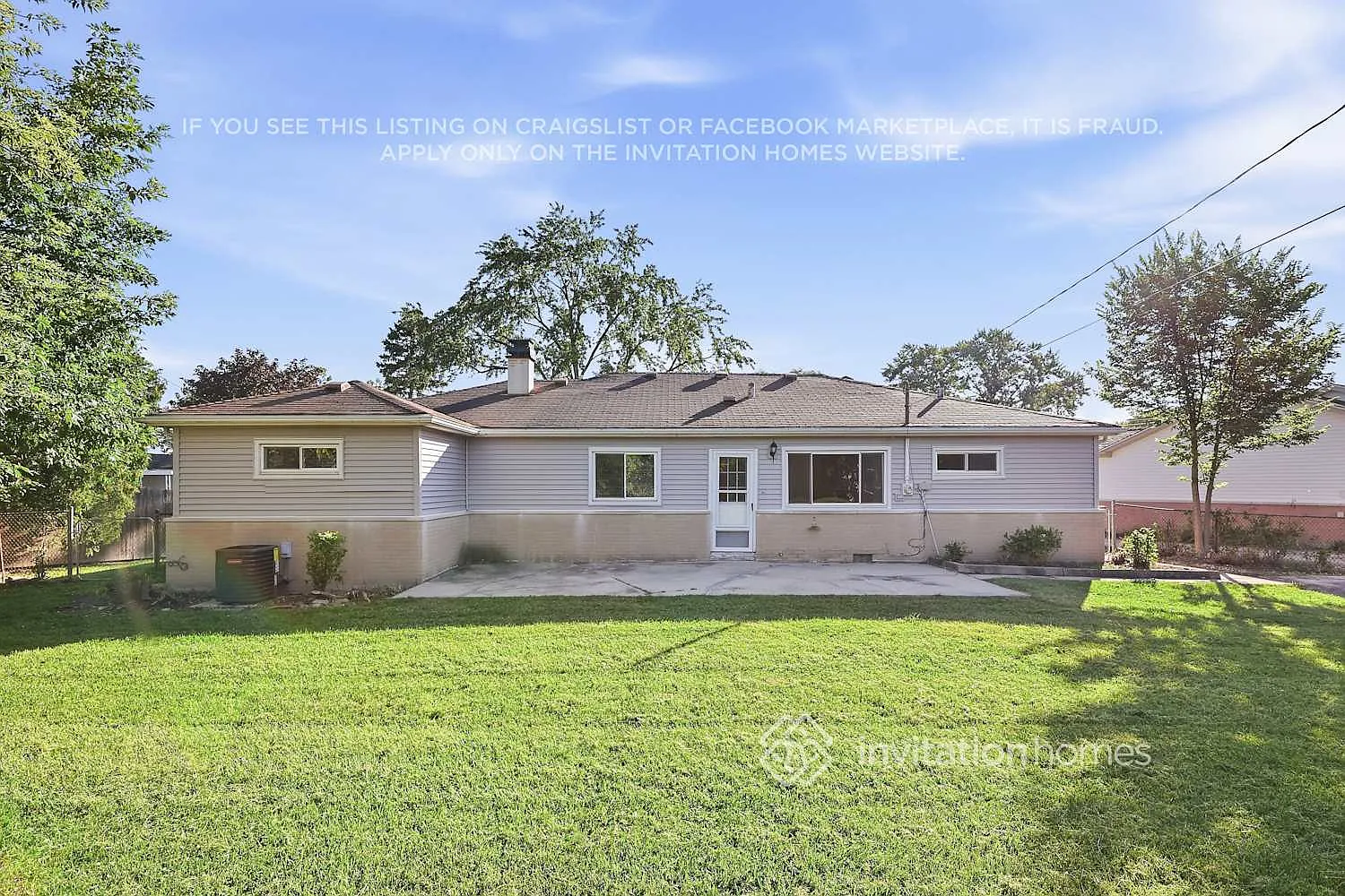 325 Glendale Ln Hoffman Estates, IL 60169 — Photo 4