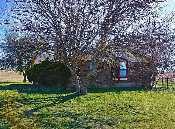 4th image of 407 Indian Creek Dr