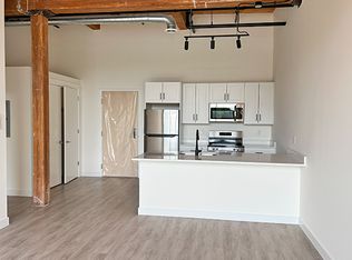 120 Water St APT 3507, North Andover, MA 01845