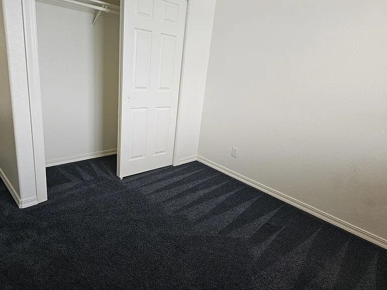 510 Hampton Pl — Photo 25