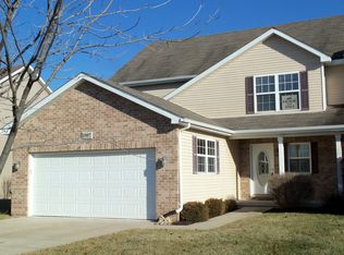 1997 Mountain Rd, Morris, IL 60450