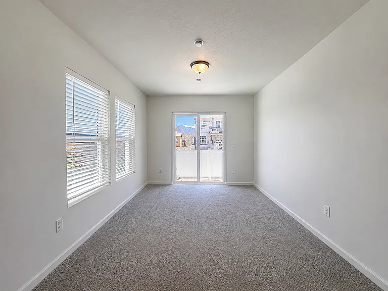 55 Provo River Rd — Photo 2