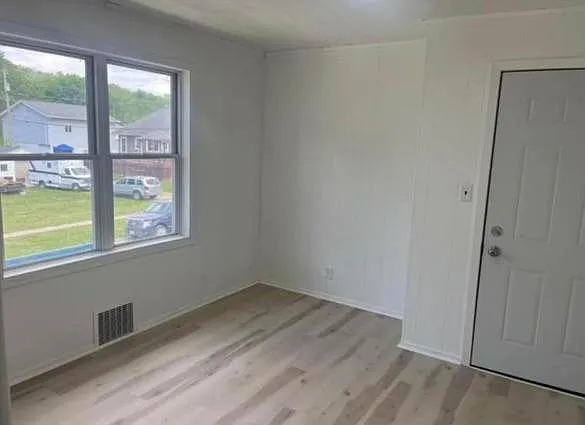 509 Willow St #4 — Photo 5