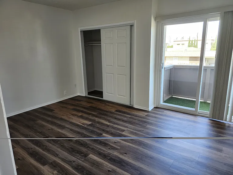 5935 Lemp Ave #4 — Photo 8