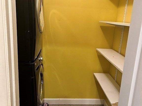 4th image of 23 Holmfield Ave