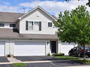 1305 Waverly Dr, Volo, IL 60020