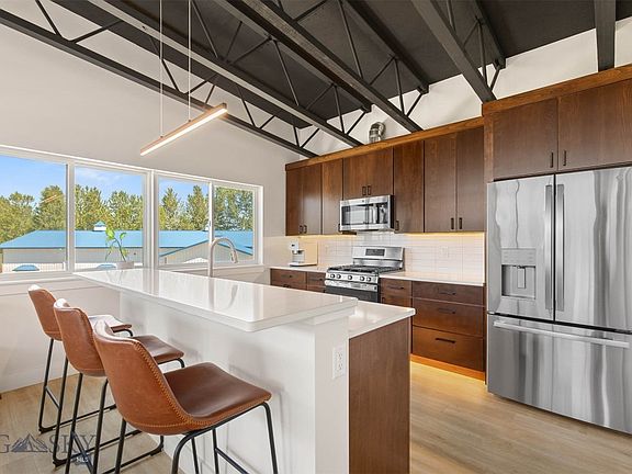 3rd image of 321 Gallatin Park Dr #101/201
