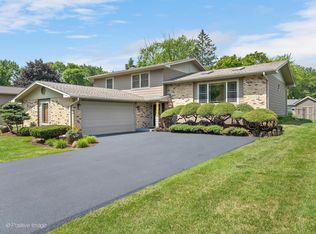 6630 Saratoga Ave, Downers Grove, IL 60516