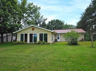 N9138 W Silver Spring Dr, Neshkoro, WI 54960