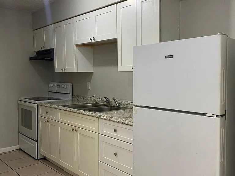 3873 Janeen Cir — Photo 11