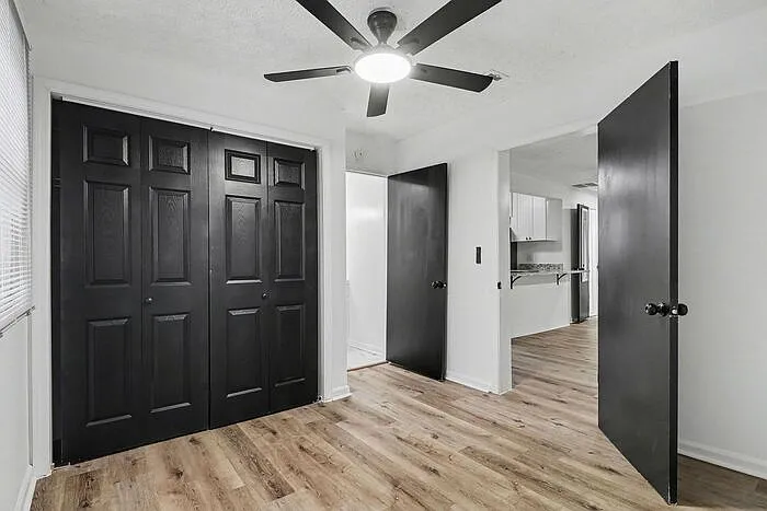 2160 Dowdell Dr — Photo 12