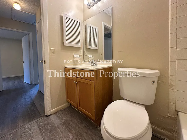 5128 Westchase Ct #4 — Photo 9