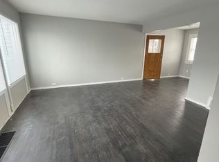 4432 Huron Cir, South Bend, IN 46619