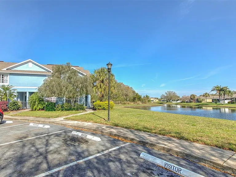 11094 Winter Crest Dr — Photo 32