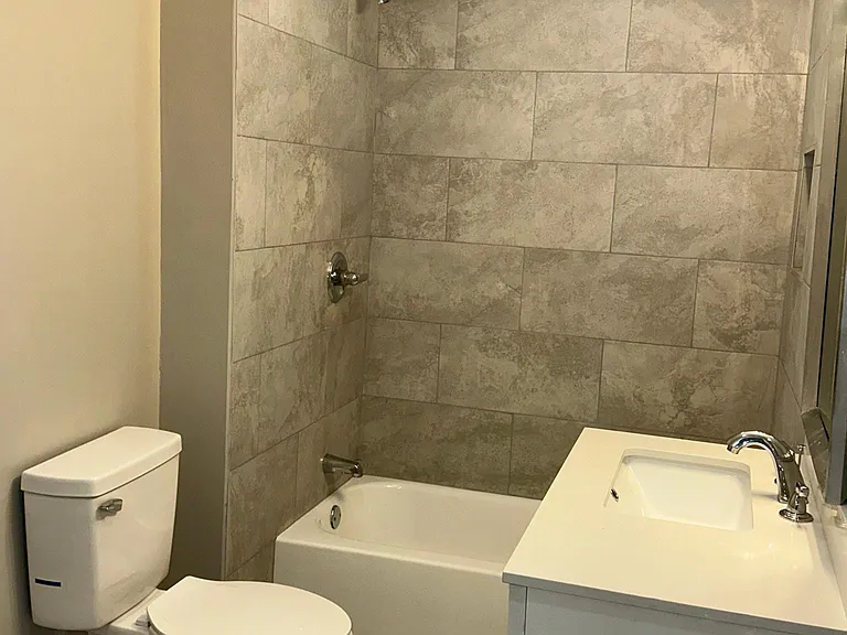 512 N 19th St #2 — Photo 3