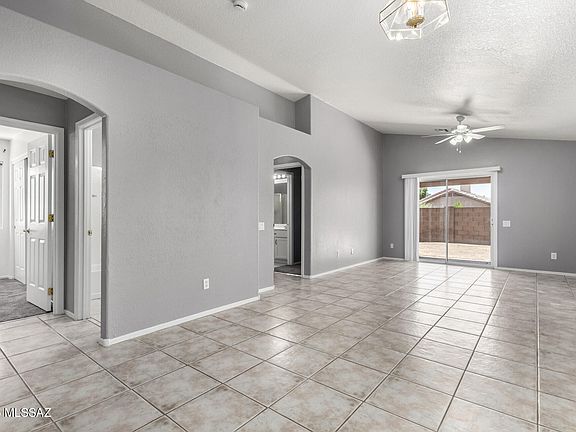 4th image of 2649 W Catalina View Dr