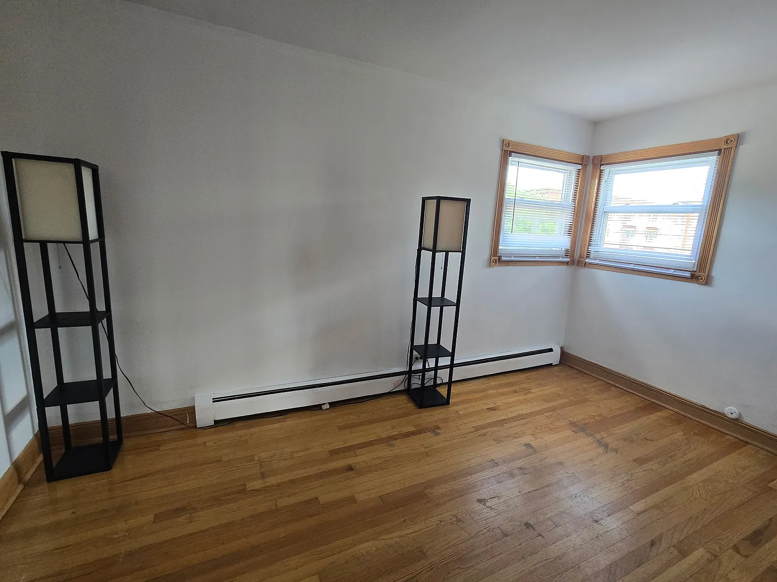 2 bed, 900 sqft, $1,700 — Photo 4