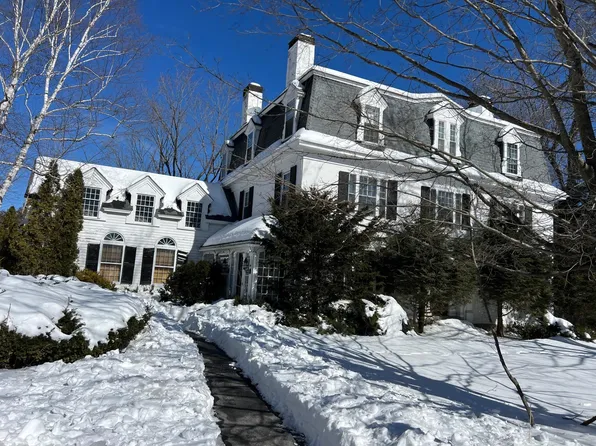 599 TURNPIKE Road, New Ipswich, NH 03071
