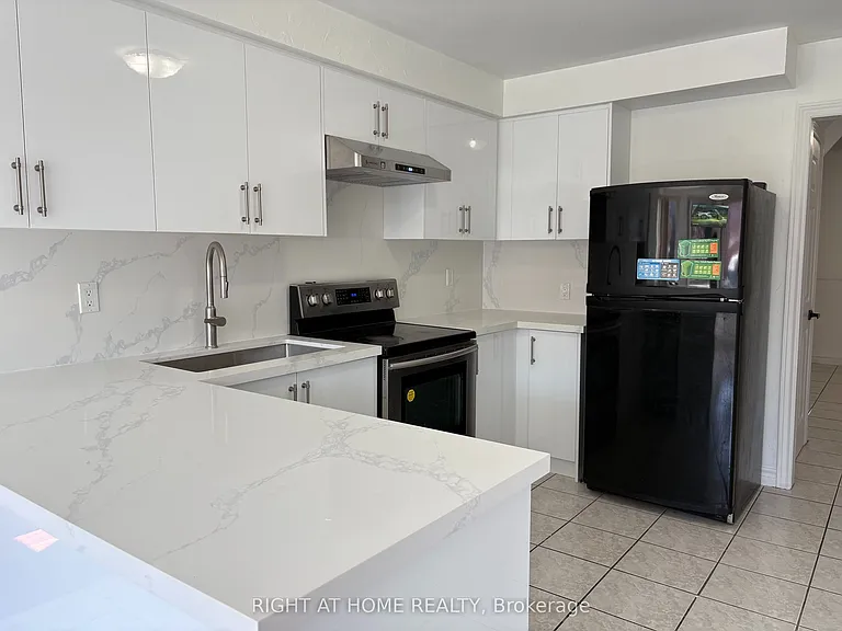 195 Johnson St — Photo 4